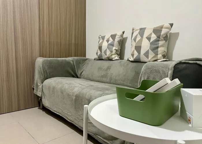 New Oasis Staycation Shore 2 Apartment *